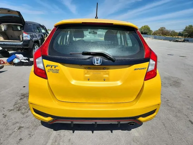 HONDA FIT 2018 photo 6