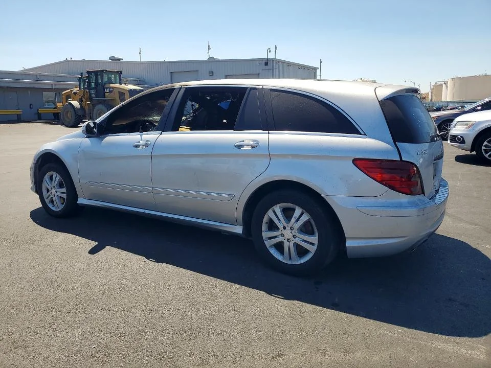 BMW X3 2011 photo 2