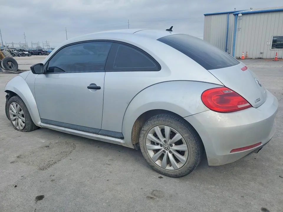 VOLKSWAGEN BEETLE 2016 photo 2