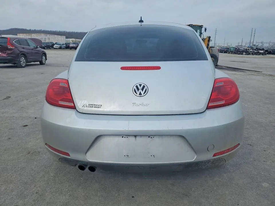 VOLKSWAGEN BEETLE 2016 photo 6