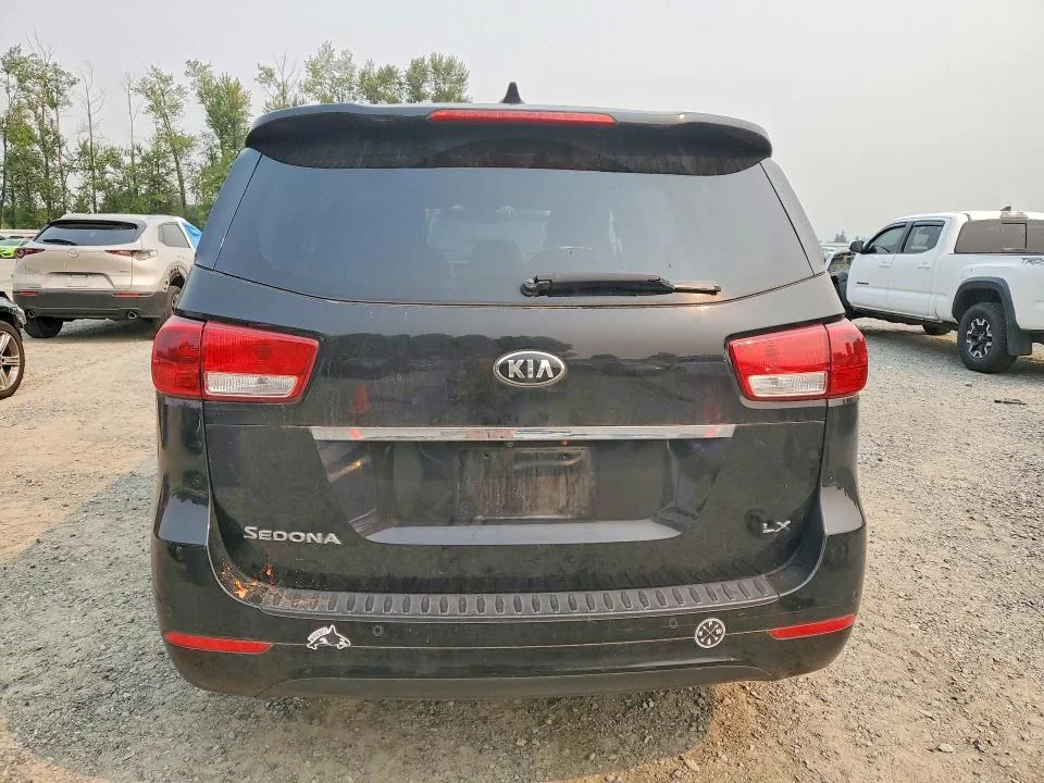KIA SEDONA 2015 photo 6