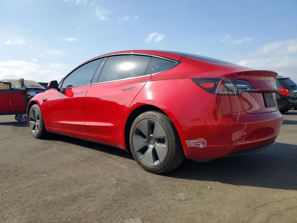 TESLA MODEL 3 2023 photo 2
