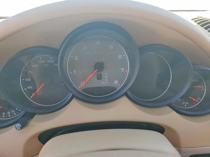PORSCHE CAYENNE 2013 photo 9