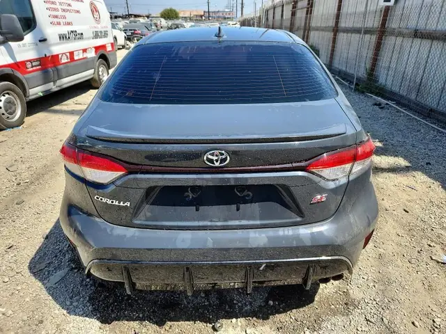 TOYOTA COROLLA 2024 photo 6