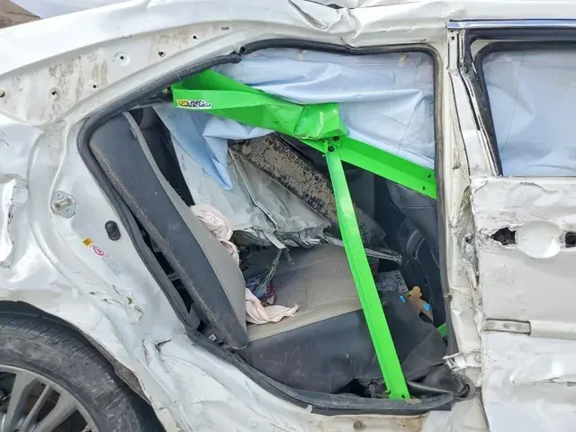 TOYOTA CAMRY 2017 photo 10