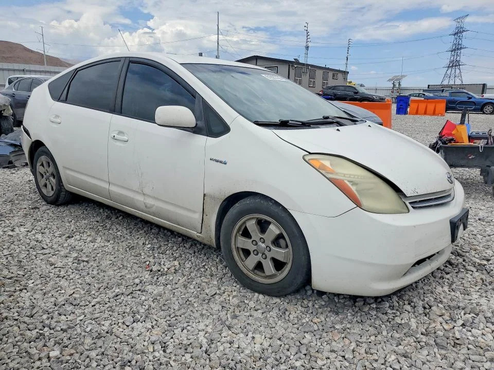 TOYOTA PRIUS 2006 photo 4
