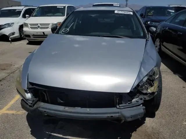 HONDA ACCORD 2004 photo 5