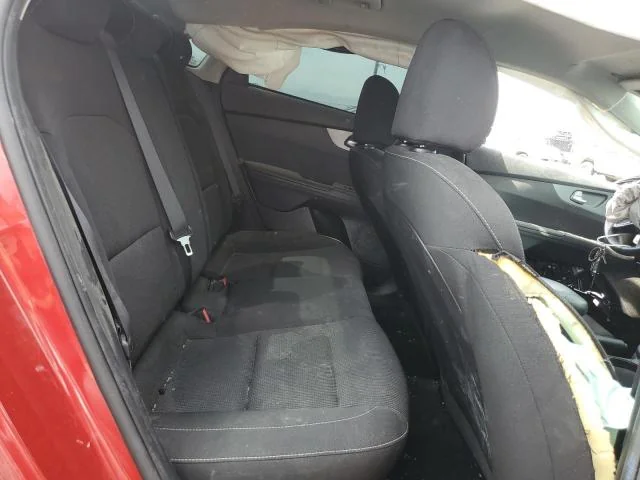 KIA FORTE 2021 photo 10