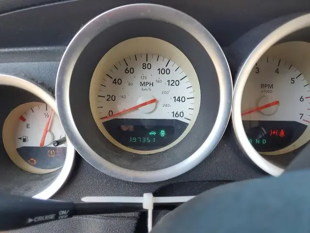 DODGE CHARGER 2006 photo 9