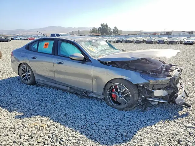 BMW I5 2024 photo 4