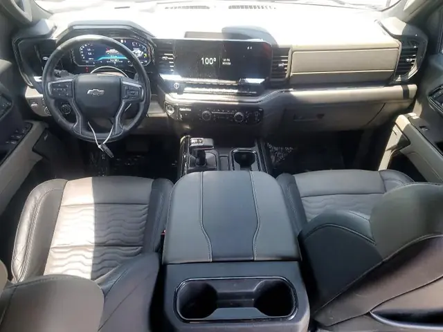 CHEVROLET SILVERADO 2025 photo 8