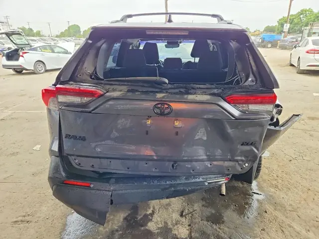 TOYOTA RAV4 2023 photo 6
