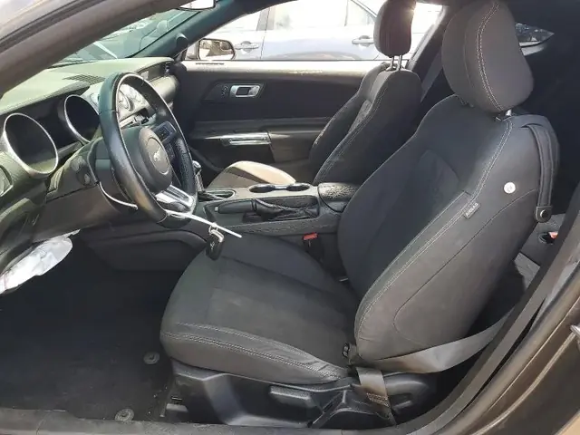 FORD MUSTANG 2019 photo 7