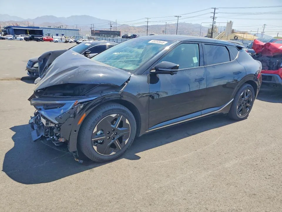 KIA EV6 2025 — FRONT END