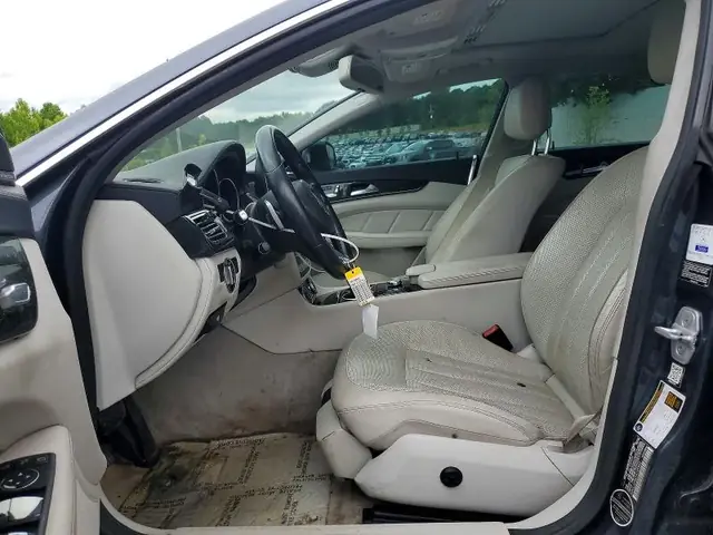 BMW 330XI 2020 photo 7