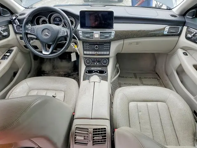 BMW 330XI 2020 photo 8