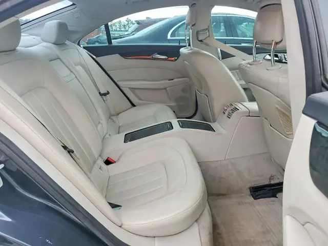 BMW 330XI 2020 photo 10
