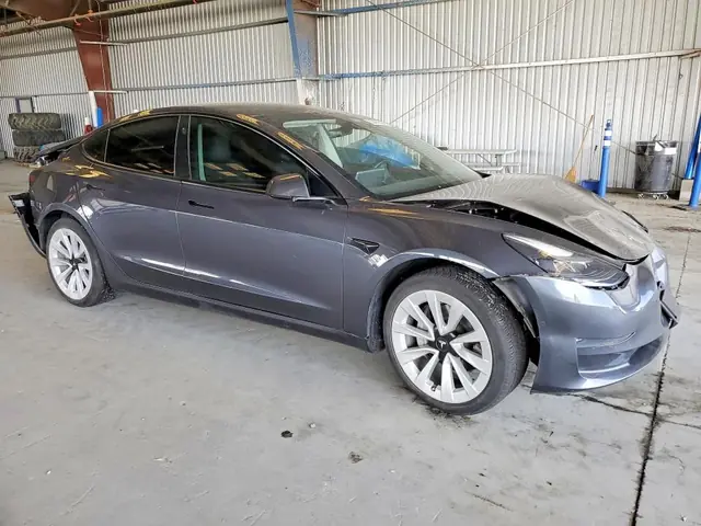 TESLA MODEL 3 2022 photo 4