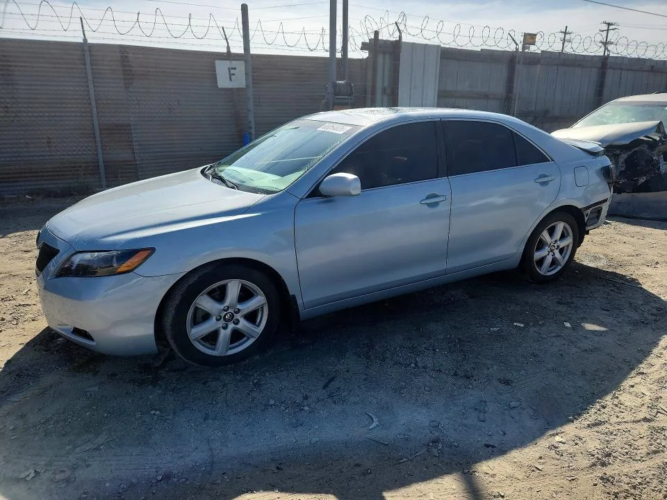 TOYOTA CAMRY 2007 — REAR END