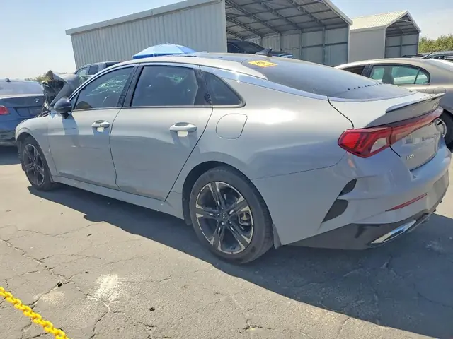 KIA K5 2023 photo 2
