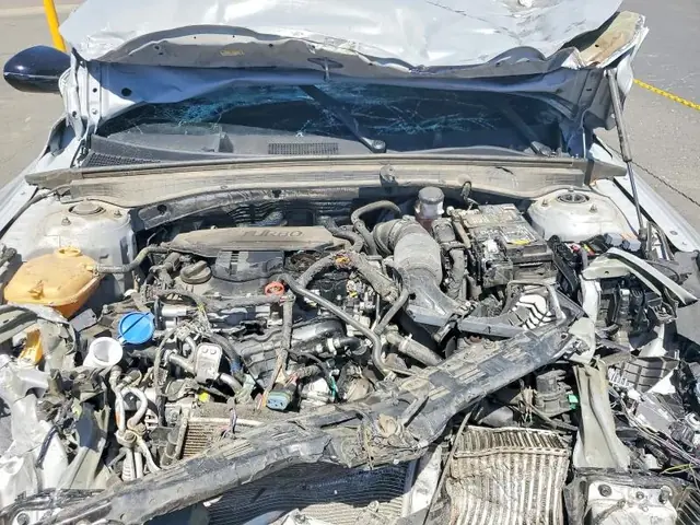 KIA K5 2023 photo 11