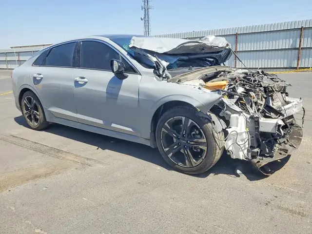 KIA K5 2023 photo 4