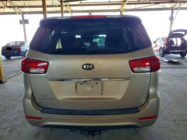 KIA SEDONA 2015 photo 6