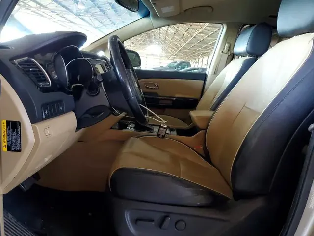 KIA SEDONA 2015 photo 7