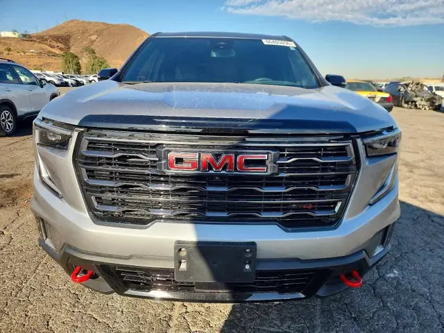 GMC ACADIA 2025 photo 5
