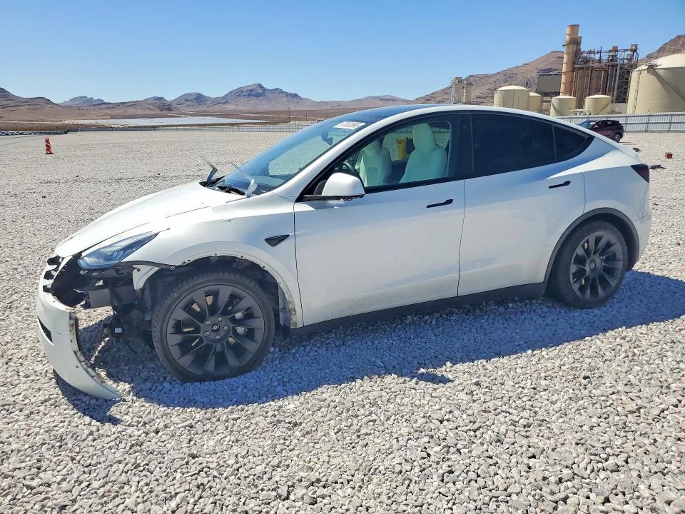 TESLA MODEL Y 2021 — FRONT END