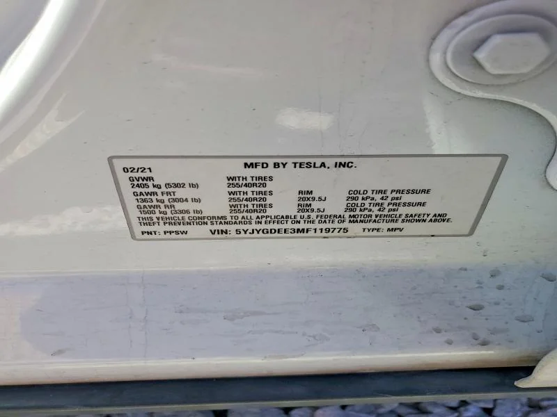 TESLA MODEL Y 2021 photo 13