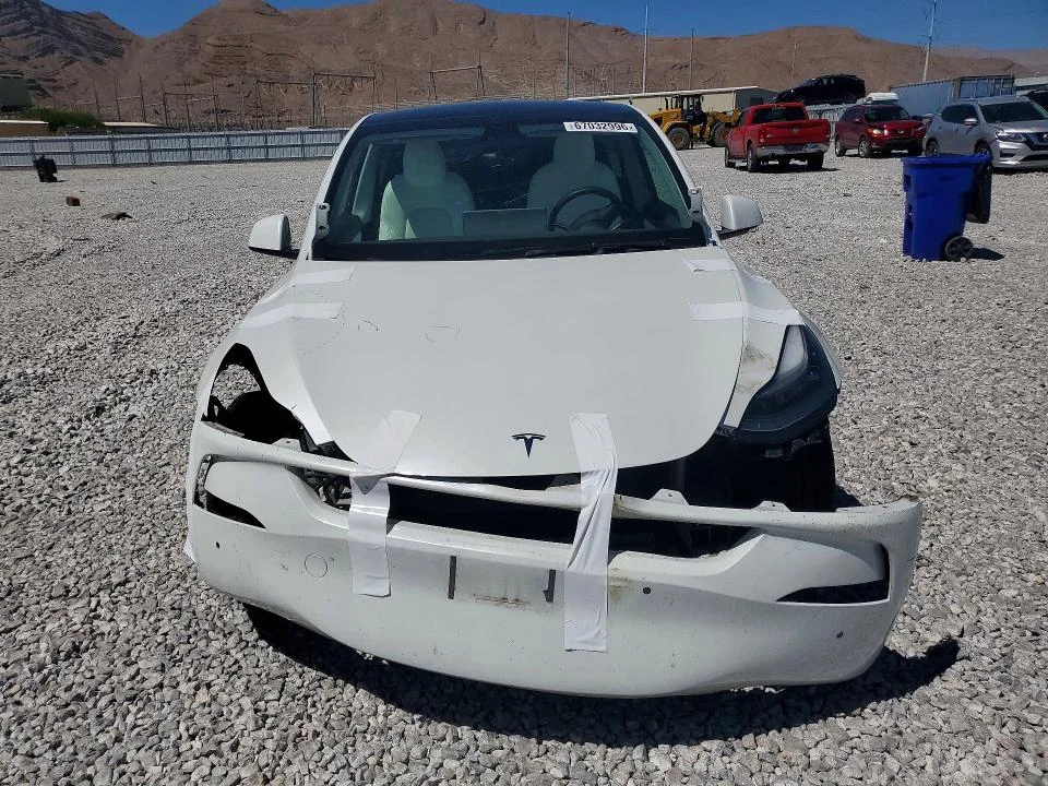 TESLA MODEL Y 2021 photo 5