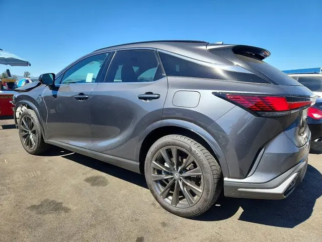 LEXUS RX 350H 2026 photo 2