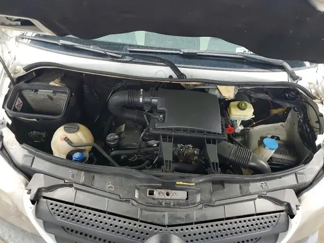 BMW 528 2013 photo 12