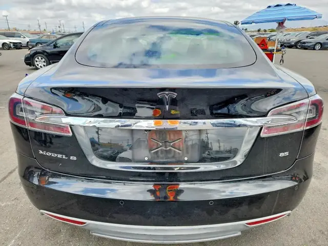 TESLA MODEL S 2013 photo 6