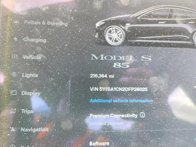 TESLA MODEL S 2013 photo 9