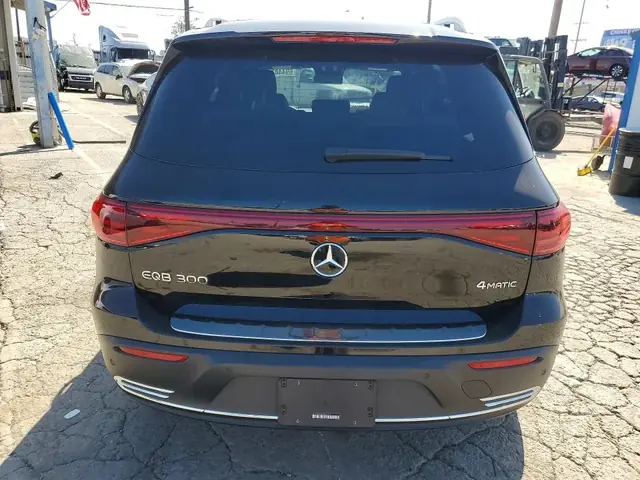 MERCEDES-BENZ EQB 2024 photo 6