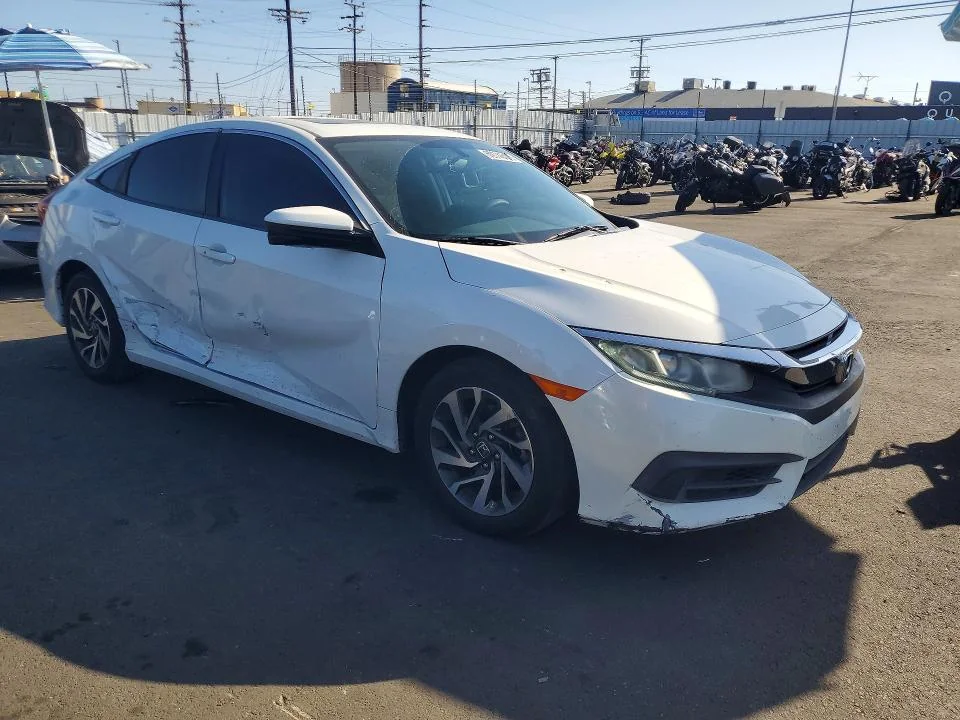 HONDA CIVIC 2016 photo 4