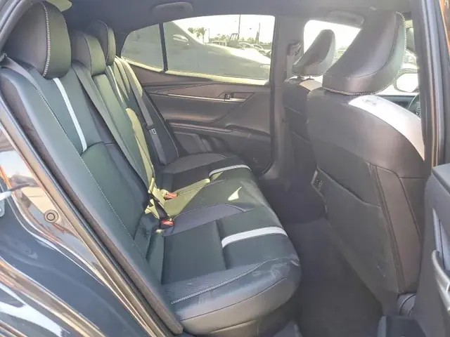 TOYOTA CAMRY 2025 photo 10