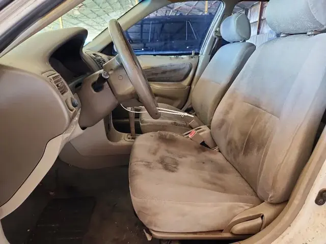 TOYOTA COROLLA 1999 photo 7