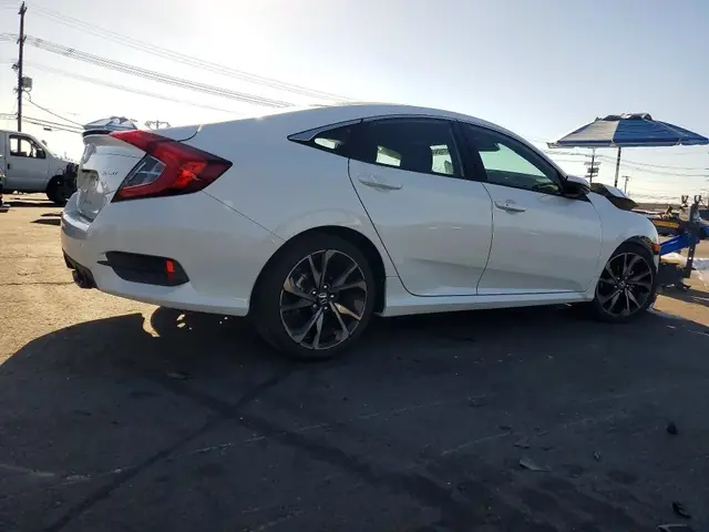 HONDA CIVIC 2019 photo 3