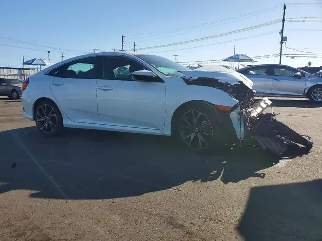 HONDA CIVIC 2019 photo 4