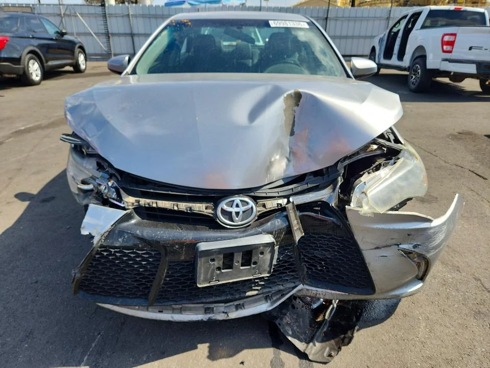 TOYOTA CAMRY 2015 photo 5