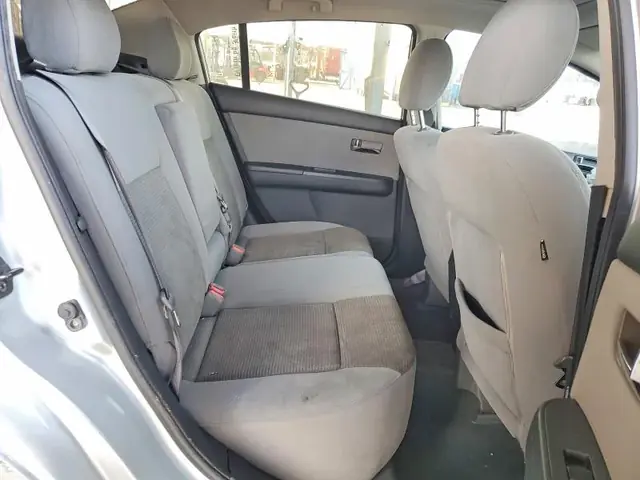 NISSAN SENTRA 2012 photo 10