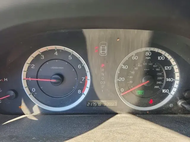 HONDA ACCORD 2011 photo 9