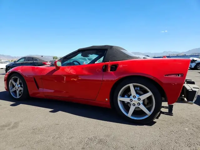 CHEVROLET CORVETTE 2005 photo 2