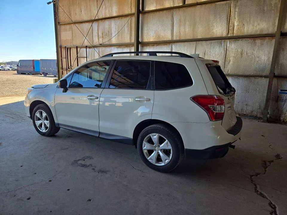 SUBARU FORESTER 2016 photo 2