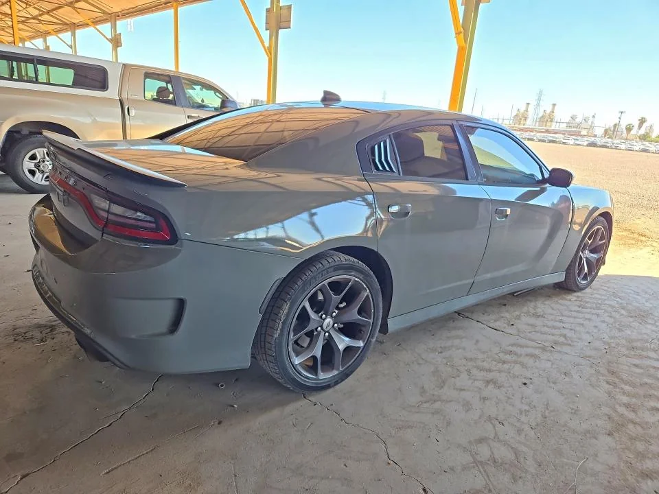 DODGE CHARGER 2019 photo 3