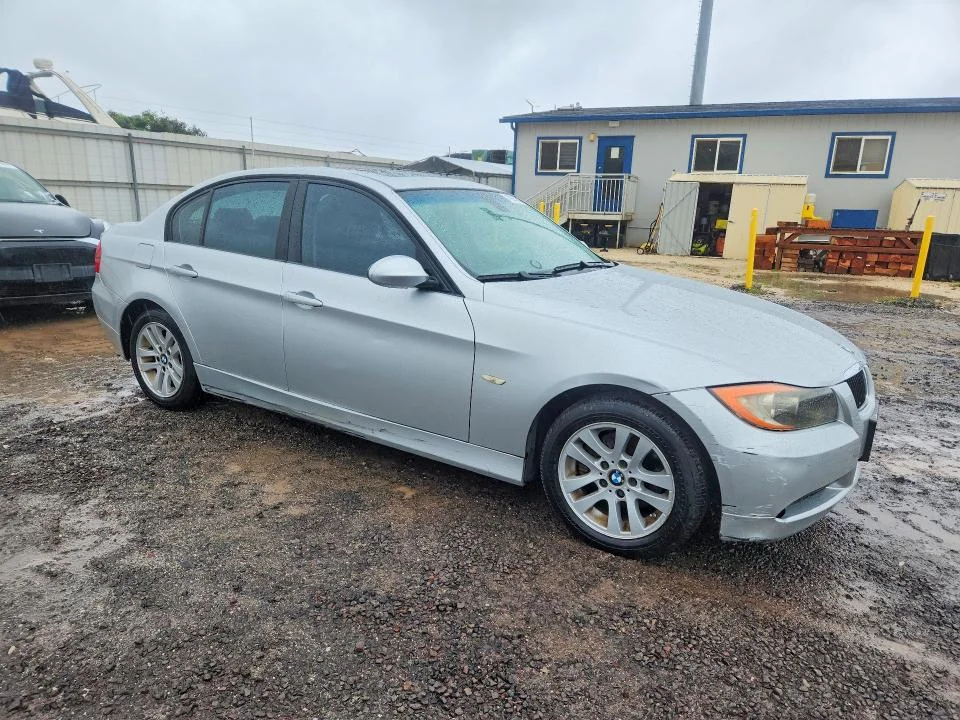 BMW 328 2007 photo 4