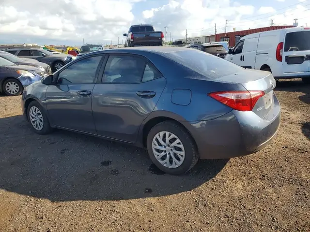 TOYOTA COROLLA 2018 photo 2